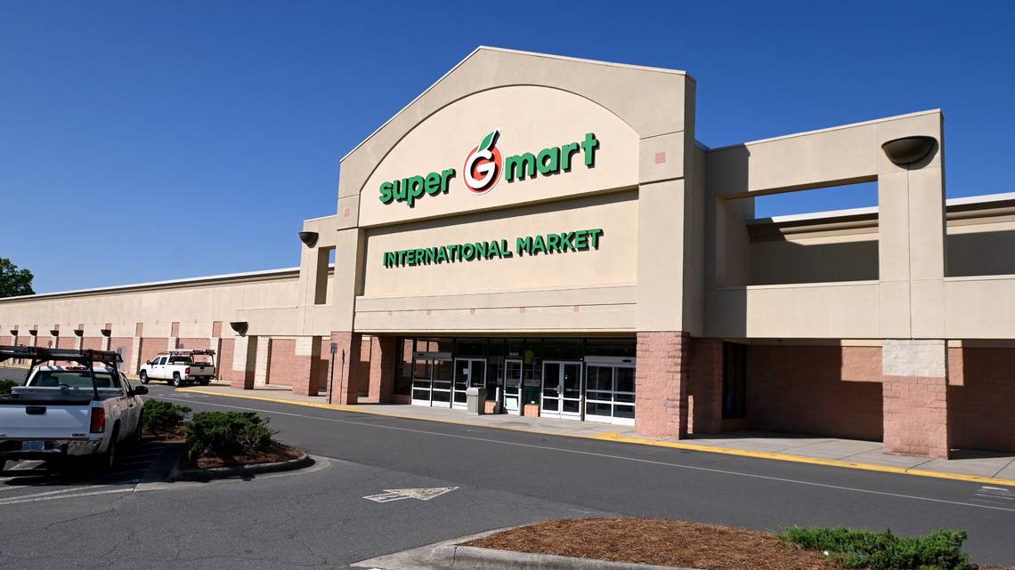 SUPER_G_MART_01